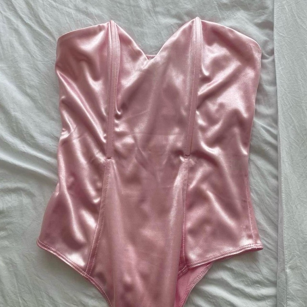 Princess Polly Pink Satin Bodysuit Sweetheart Neckline